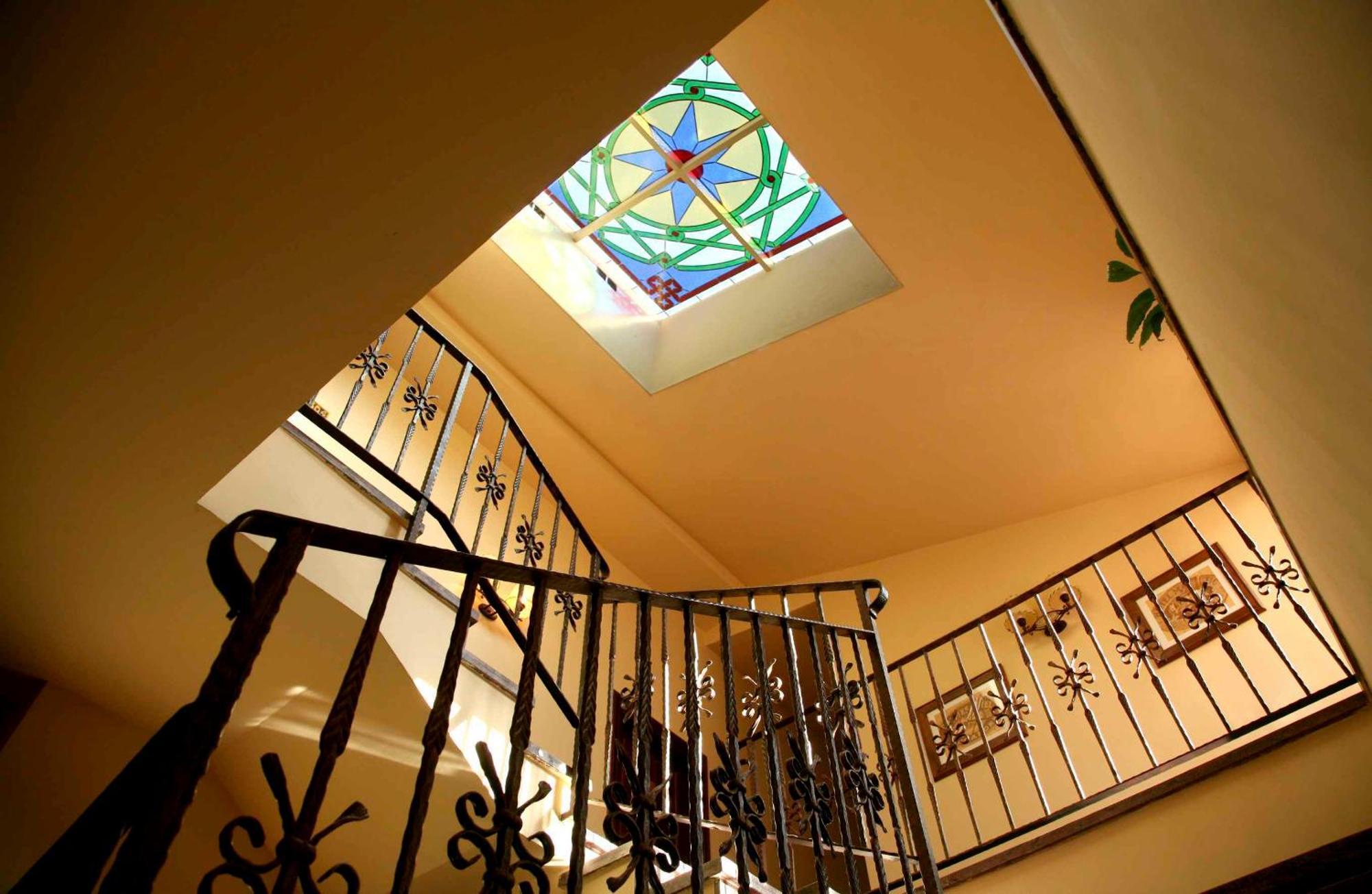 Hotel Baviera Linares  Exterior photo