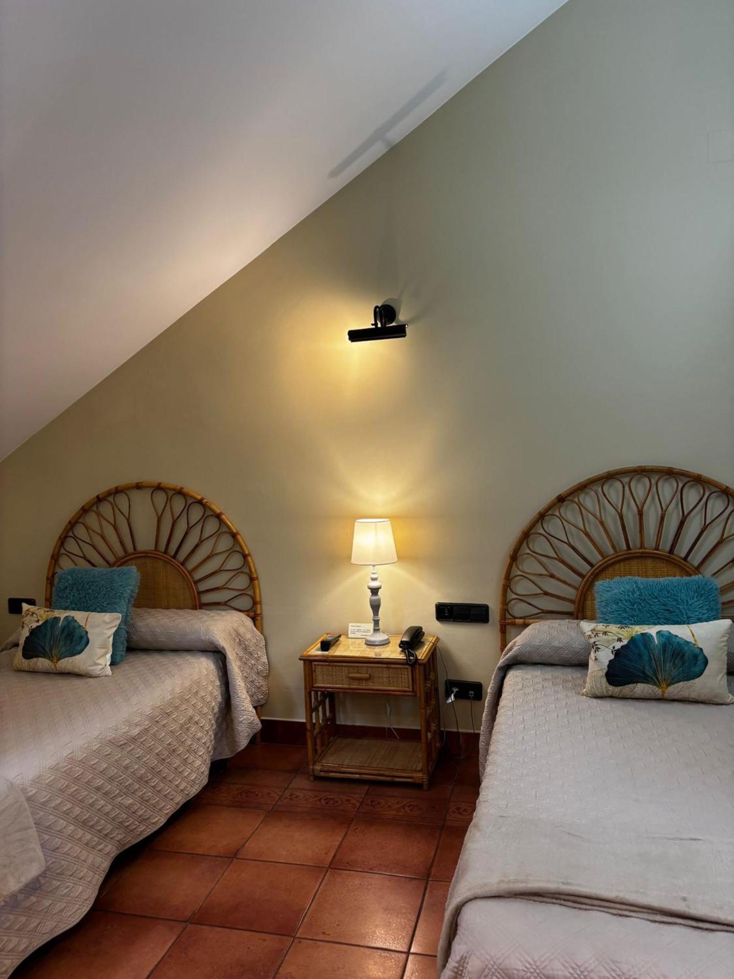 Hotel Baviera Linares  Exterior photo